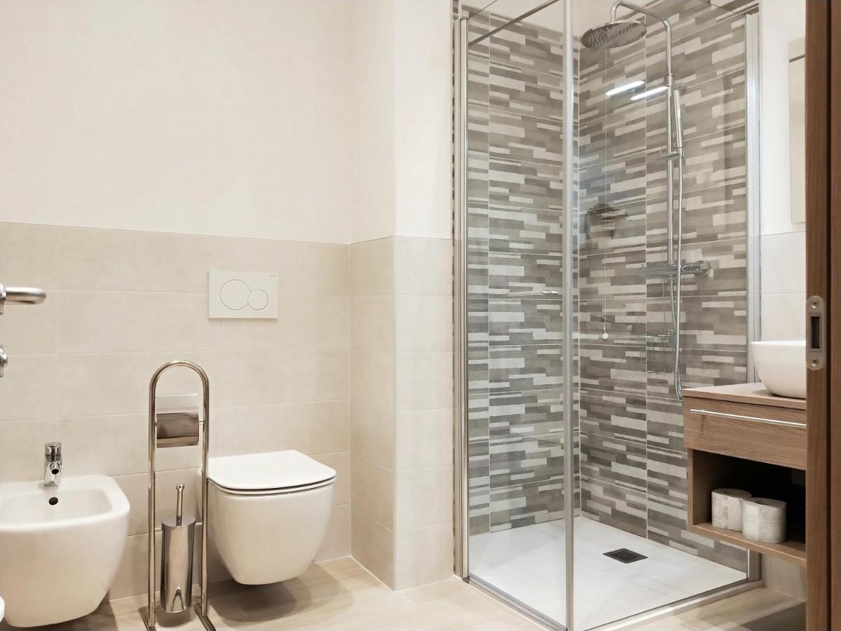 Via Poma Apartments&rooms Apartamento